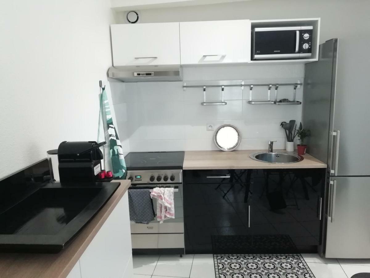 Apartament Le 39 Nîmes Zewnętrze zdjęcie